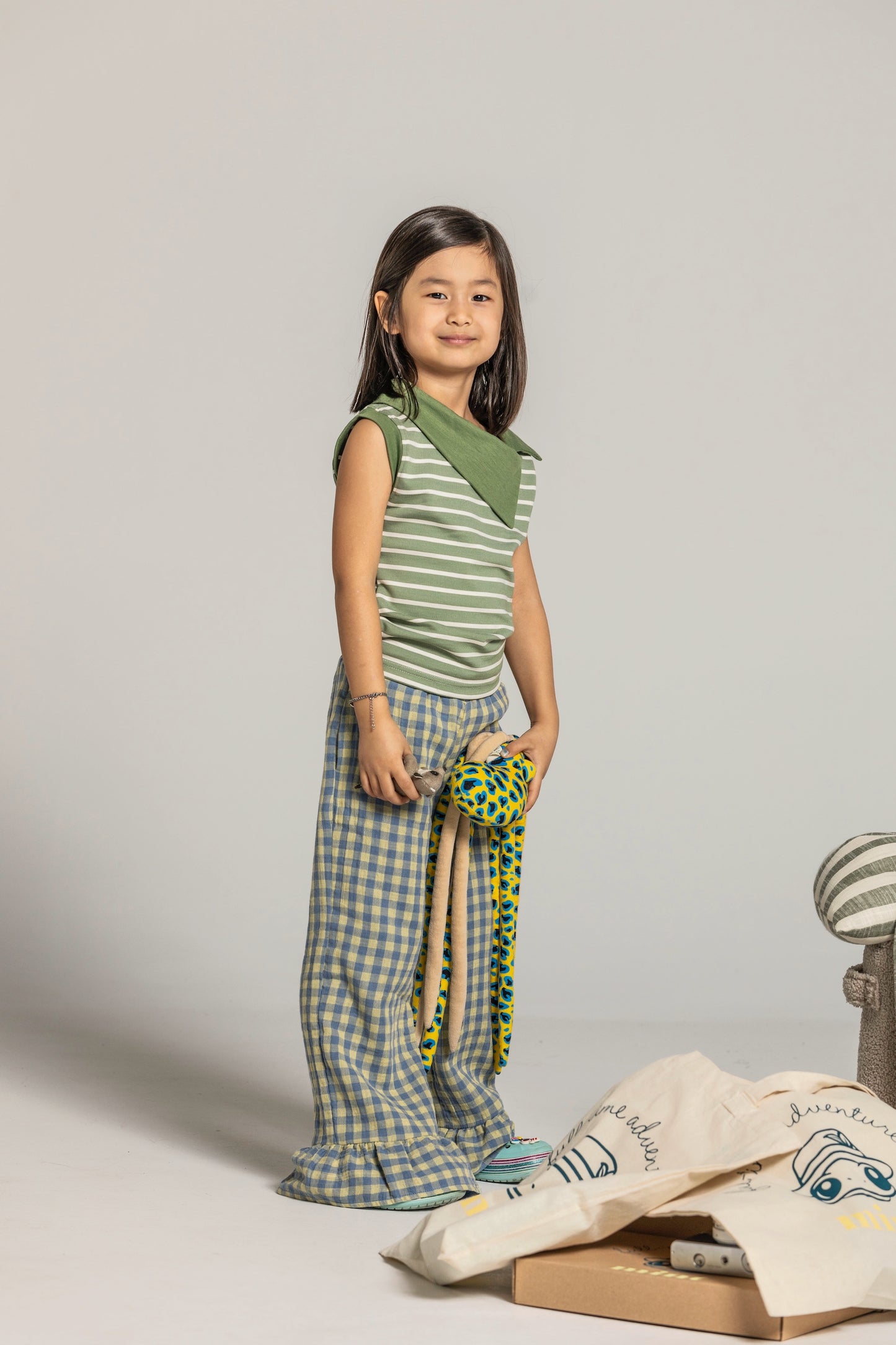 EVERGREEN COLLAR - Sleeveless Top